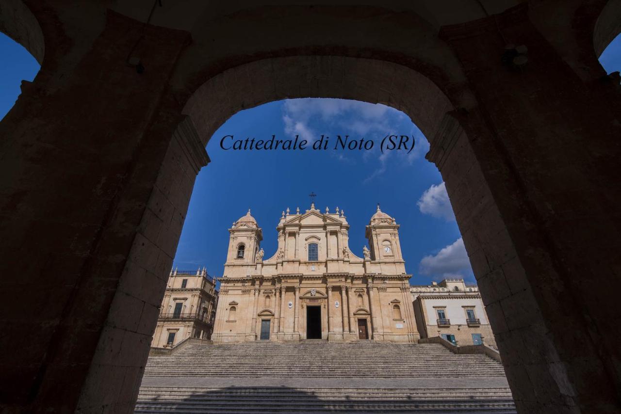 Bed and Breakfast La Casa Dei Sogni Сиракузы Экстерьер фото